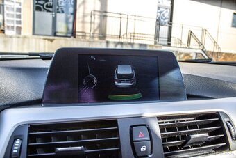 BMW Rad 3 Touring 316d - 18