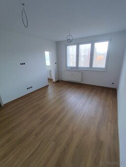 REKONŠTRUKCIE BYTOV -INTERIÉROV, DOMOV - 18