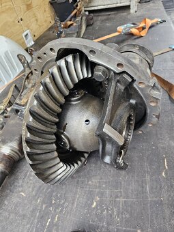 Diferencial VOLVO FH4 - 18