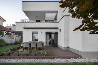 Na predaj: Elegantná 5 izbová vila na Kolibe s výhľadom, kto - 18