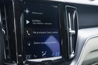 Volvo XC60 B4 Plus AWD - 18
