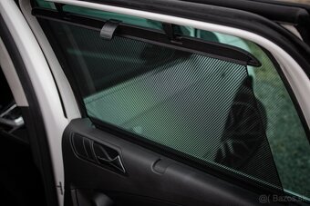 Volkswagen Passat Variant 3.2 V6 4Motion DSG - 18