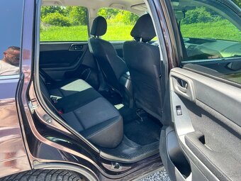 Subaru Forester 2.0i Comfort CVT - 18