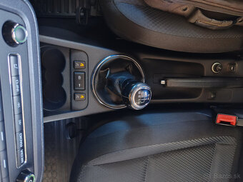 Predám Skoda fabia combi 1.2TSI Ambiente r.v 2012 facelif - 18