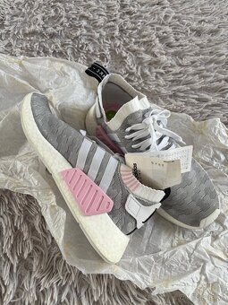 Adidas NMD R2 PKW tenisky - 18