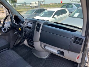 Mercedes-Benz Sprinter 313 CDI 2.2 95kw M6 6 - miestne - 18