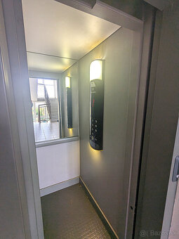 Atraktívny 2 i, Krosnianska (Furča),  rekonšt.,  zariadený - 18