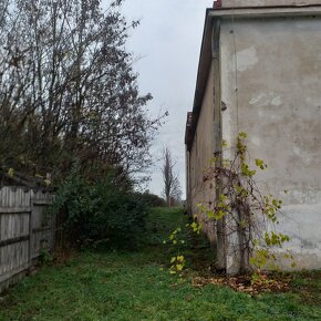 Komerčný, polyfunkčný objekt - železničná stanica, rýchlostn - 18