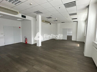 Na prenájom vykurovaný sklad s výmerou 8.600 m2 s administra - 18