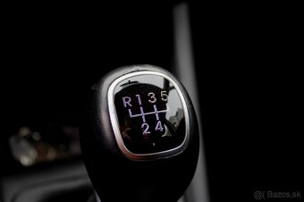 Hyundai ix20 1.4 DOHC 66 kW - 18