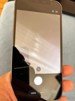 iPhone 12 Pro – 256GB - veľmi zachovalý - 18