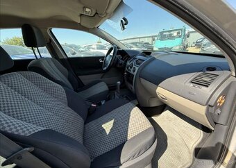 Renault Mégane 1,5 dCi PO ROZVODECH, TAŽNÉ nafta manuál - 18