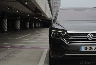Volkswagen Touareg 3.0 TDI V6 R-Line 4Motion - 18