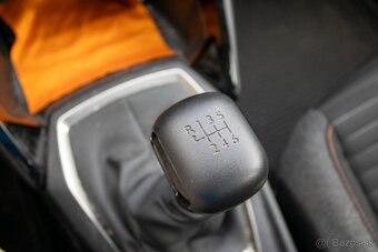 Peugeot 2008 1.2 PureTech 100 Active, 74kW, M6, 5d. - 18