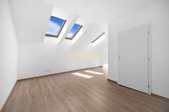 NOVOSTAVBA DVOJDOMU S POZEMKOM V ŠTANDARDE, LEHNICE-KOLÓNIA - 18