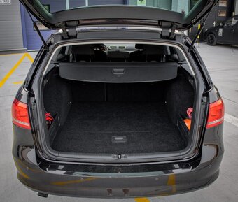 Volkswagen Passat 1.6 TDI 77kW MT/6 - 18