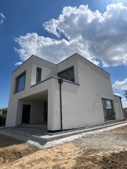 Exkluzívne 4 izb. vily (198 m2) s najkrajším výhľadom od 369 - 18