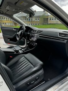 Škoda Superb Combi 4x4 Laurint&Klement - 18