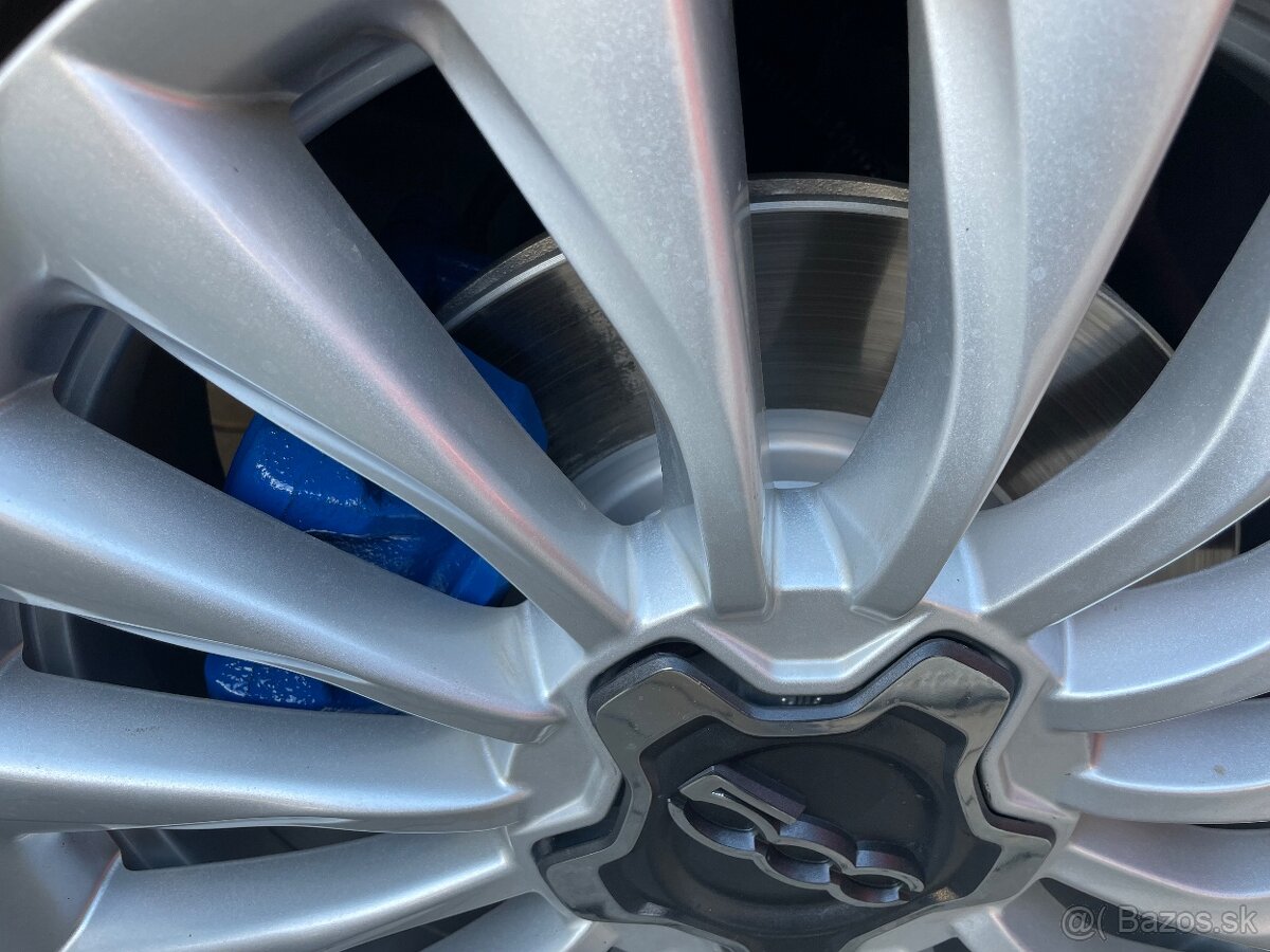 FIAT 500x CROSS 2,0 multijet 103kw 4x4 AT9 RED EDITION - 19