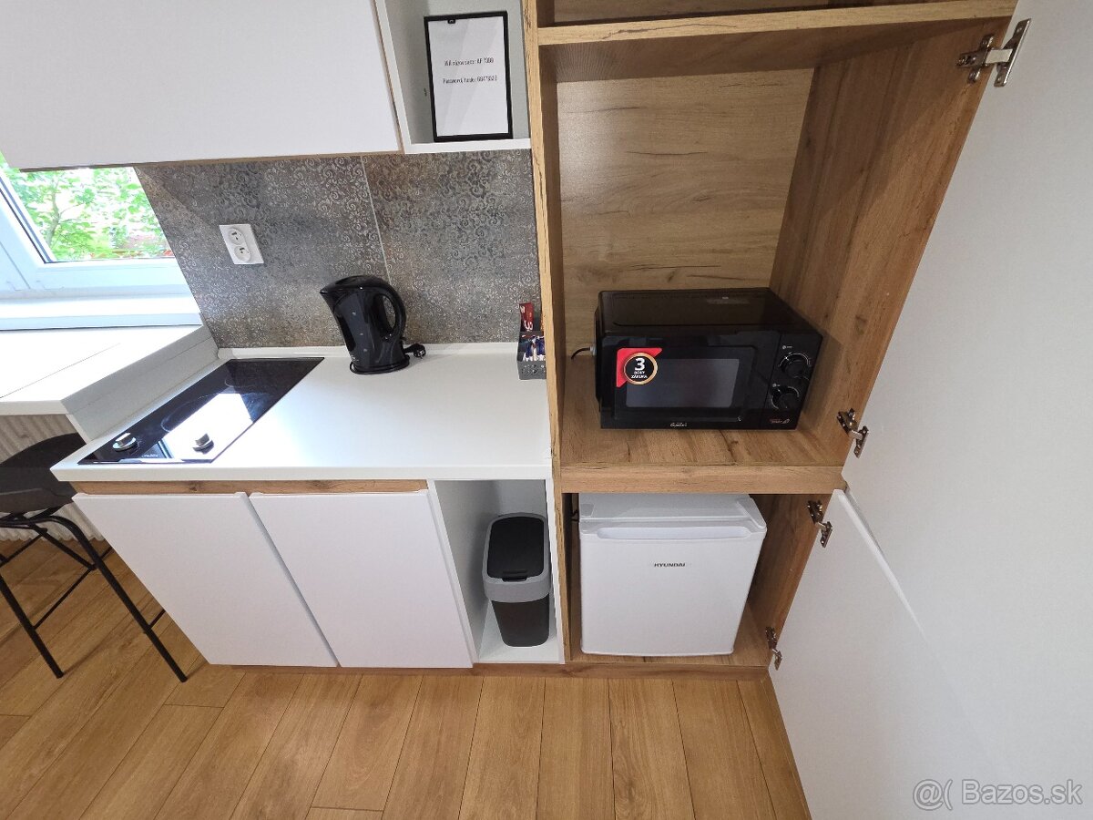 Ubytovanie v centre BB -od 3 hod.- - 19