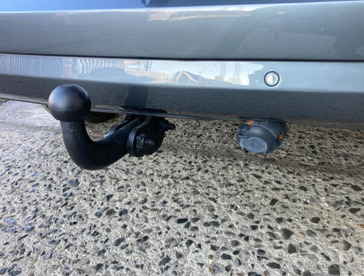 VOLKSWAGEN CADDY MAXI 2,0TDi 4MOTION 7míst - 19