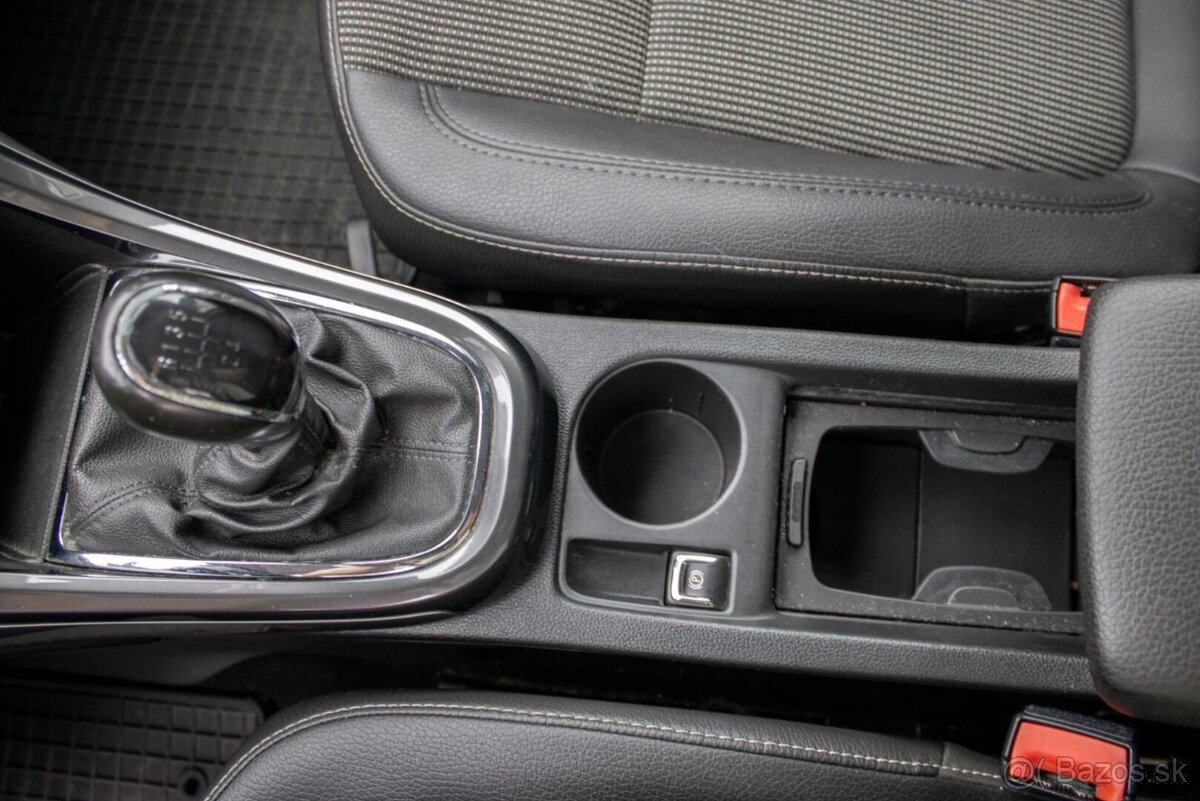 Opel Astra 1.6 Cosmo / 85kW / M5 / 2014 - 19