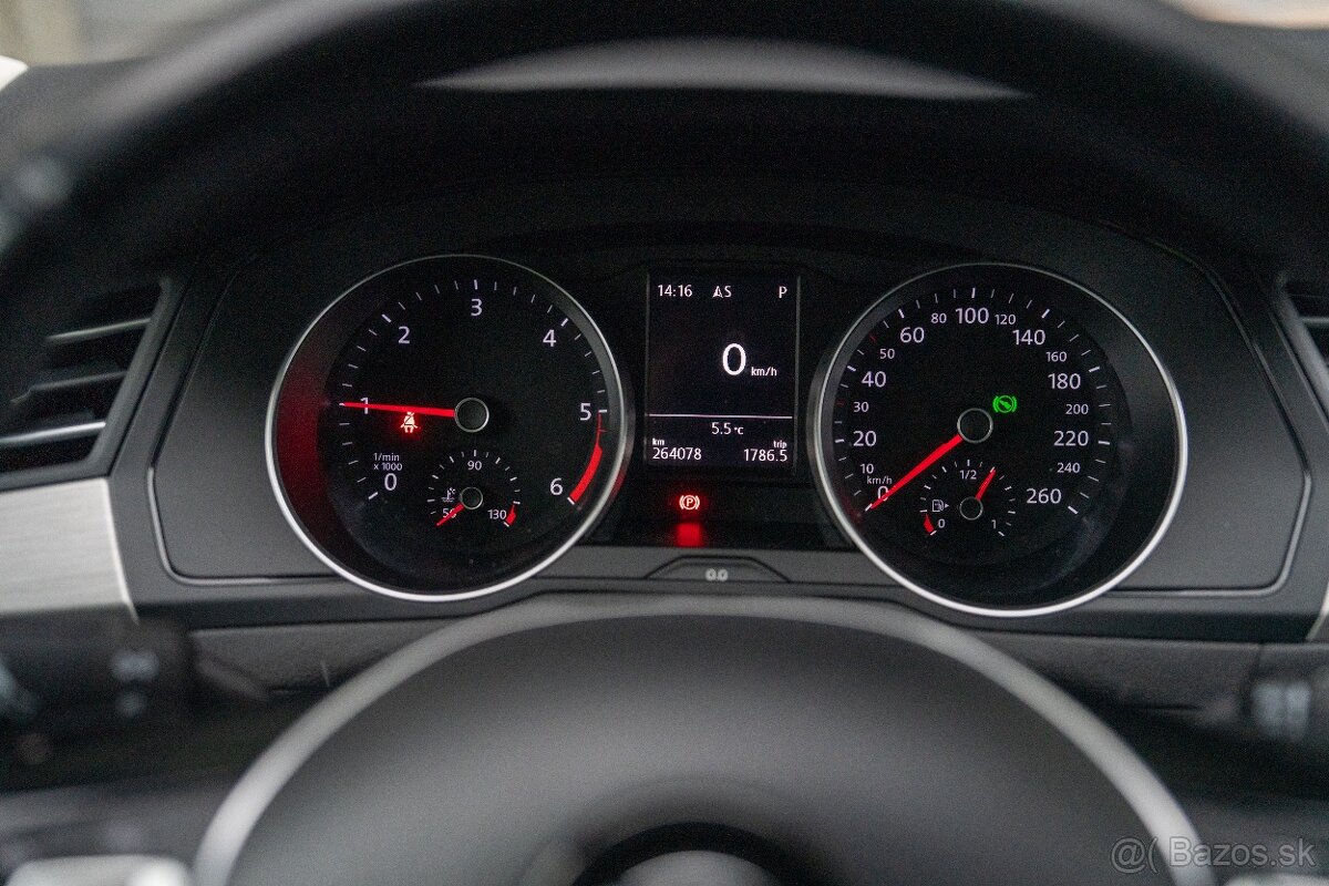 Volkswagen Passat Variant, 2.0 TDi Automat, TOP stav - 19