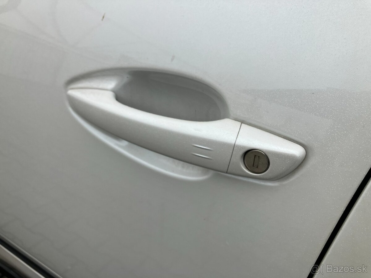 Peugeot 5008 1.6 PureTech 180 E6.2 Allure EAT8 - 19