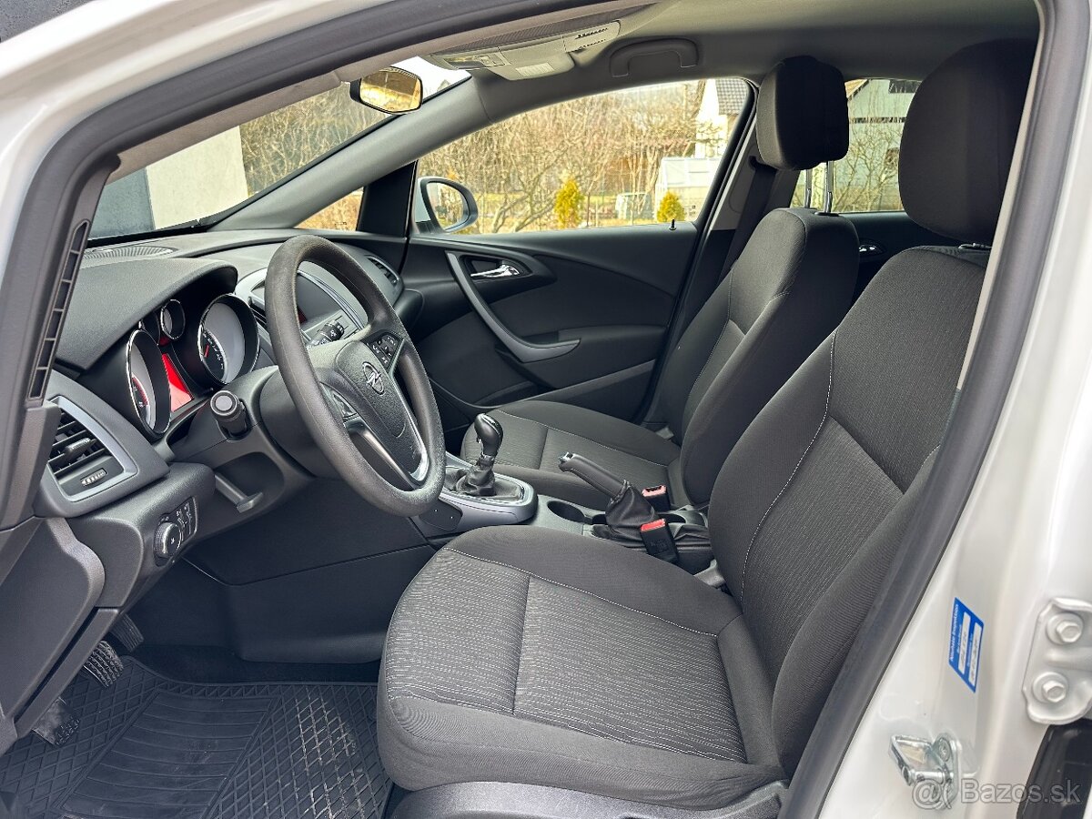 Opel Astra 1.6i - 19