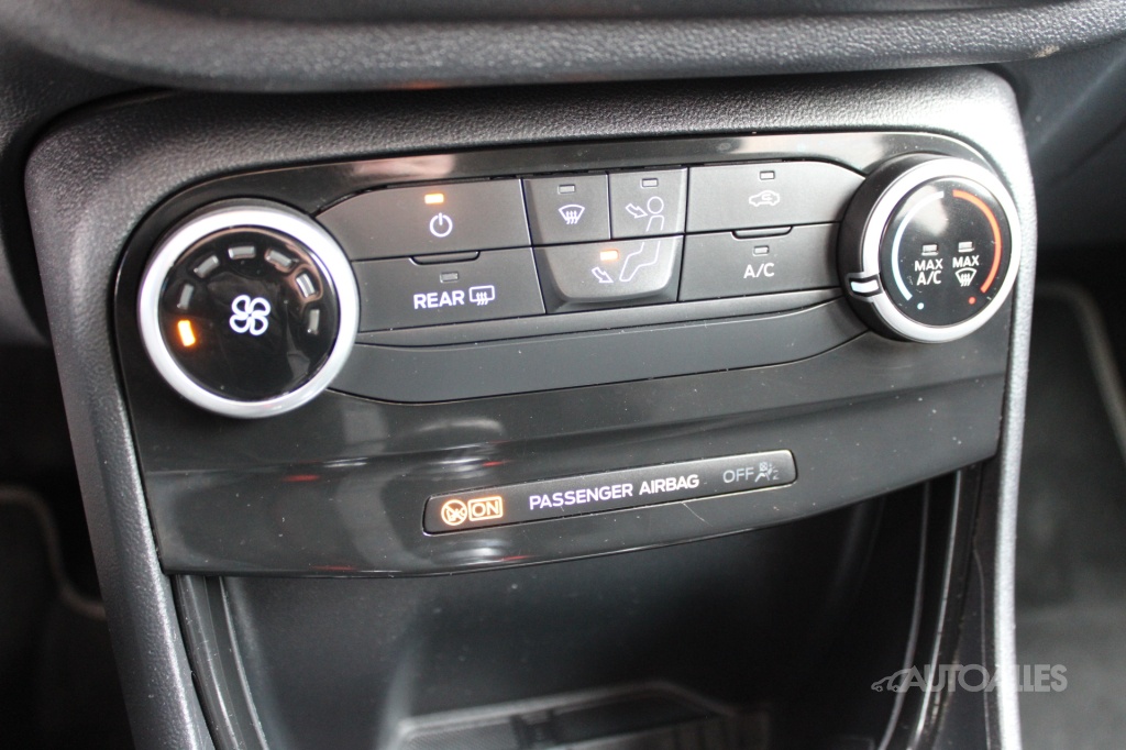 Ford Puma 1,0i ECOBOOST 92 kW - 19