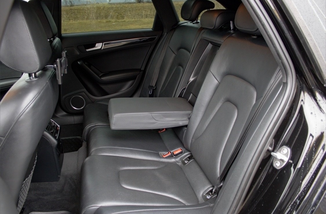 Audi A4 Avant 2.0 TDI quattro 130 kW - 19