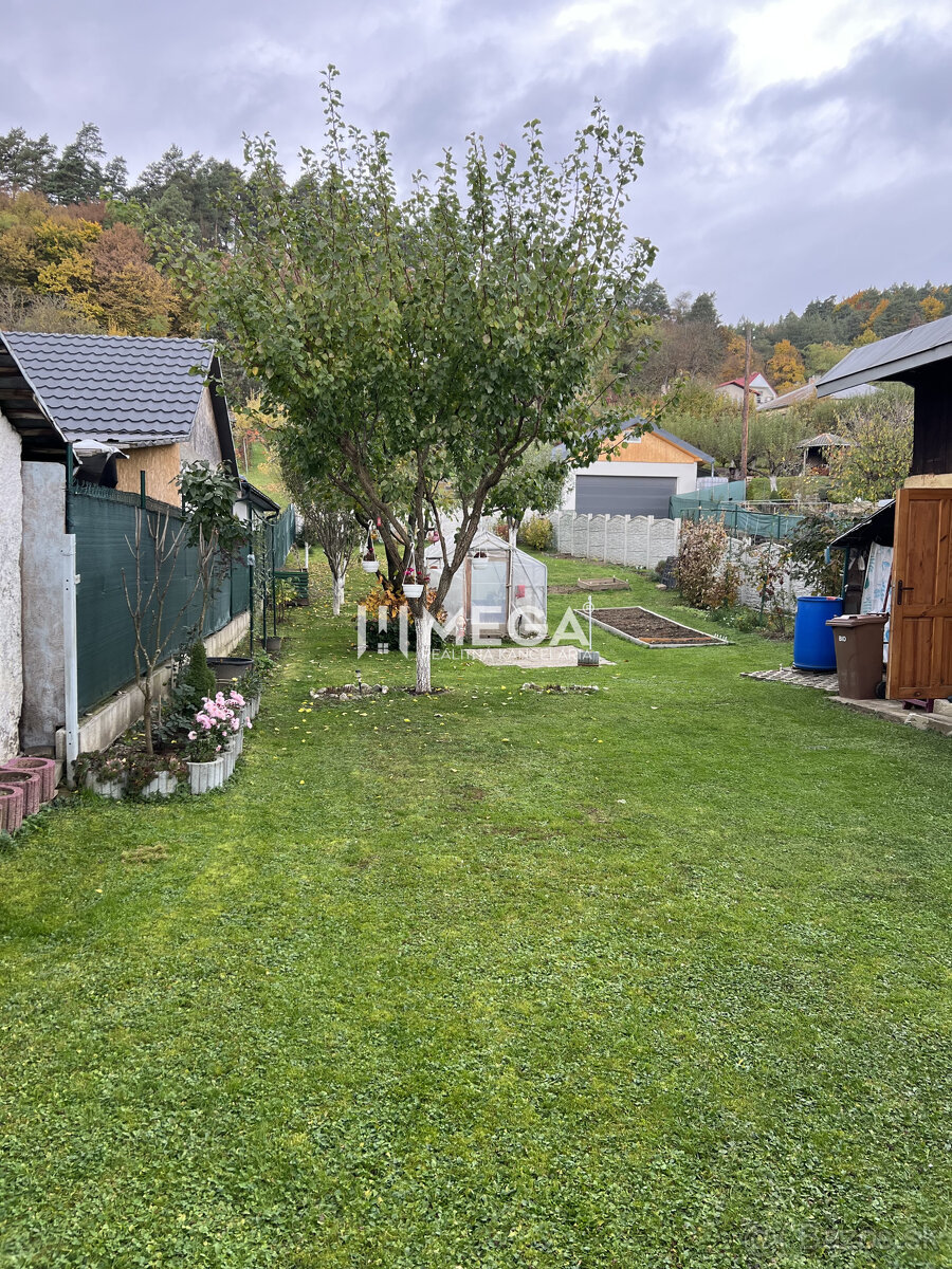 Na predaj dom na Jesenského ulici v Snine - 19