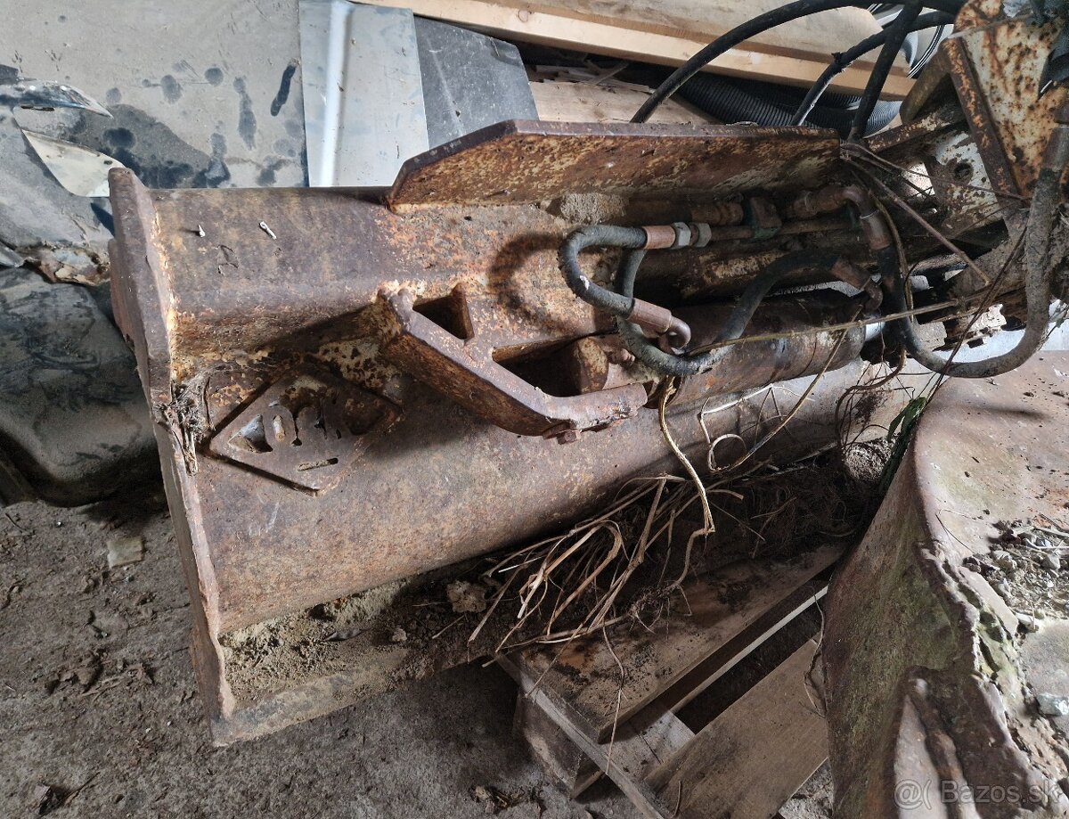 Kolesový bager O&K MH 2.10C 10t - 19