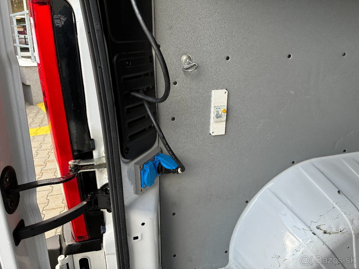 Opel Movano 2.2CDTi 103kW L2H1 7MÍST 3.3t TAŽNÉ DPH - 19