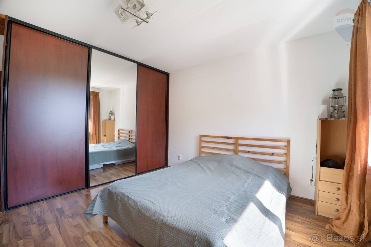 5-izbový rodinný dom s garážou v Kalinkove - 19