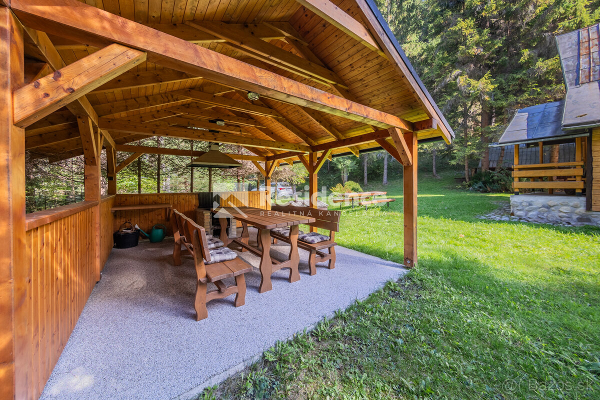 Na predaj čarovná chata uprostred lesa – Liptovský Ján - 19