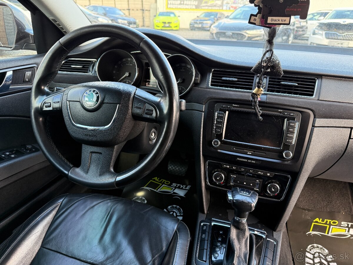 Škoda Superb Combi 2.0 TDI CR 170k Elegance DSG - 19