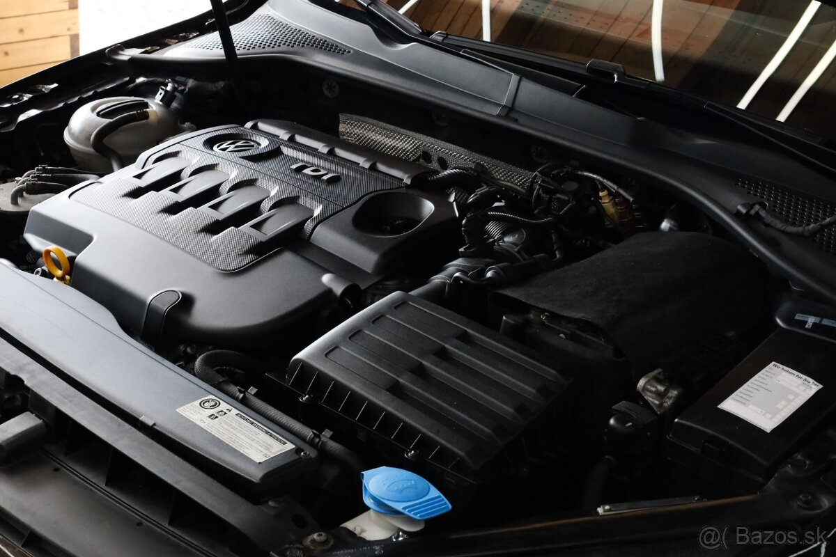 Volkswagen Golf Variant 2.0 TDI R-Line Comfortline 4MOTION - 19