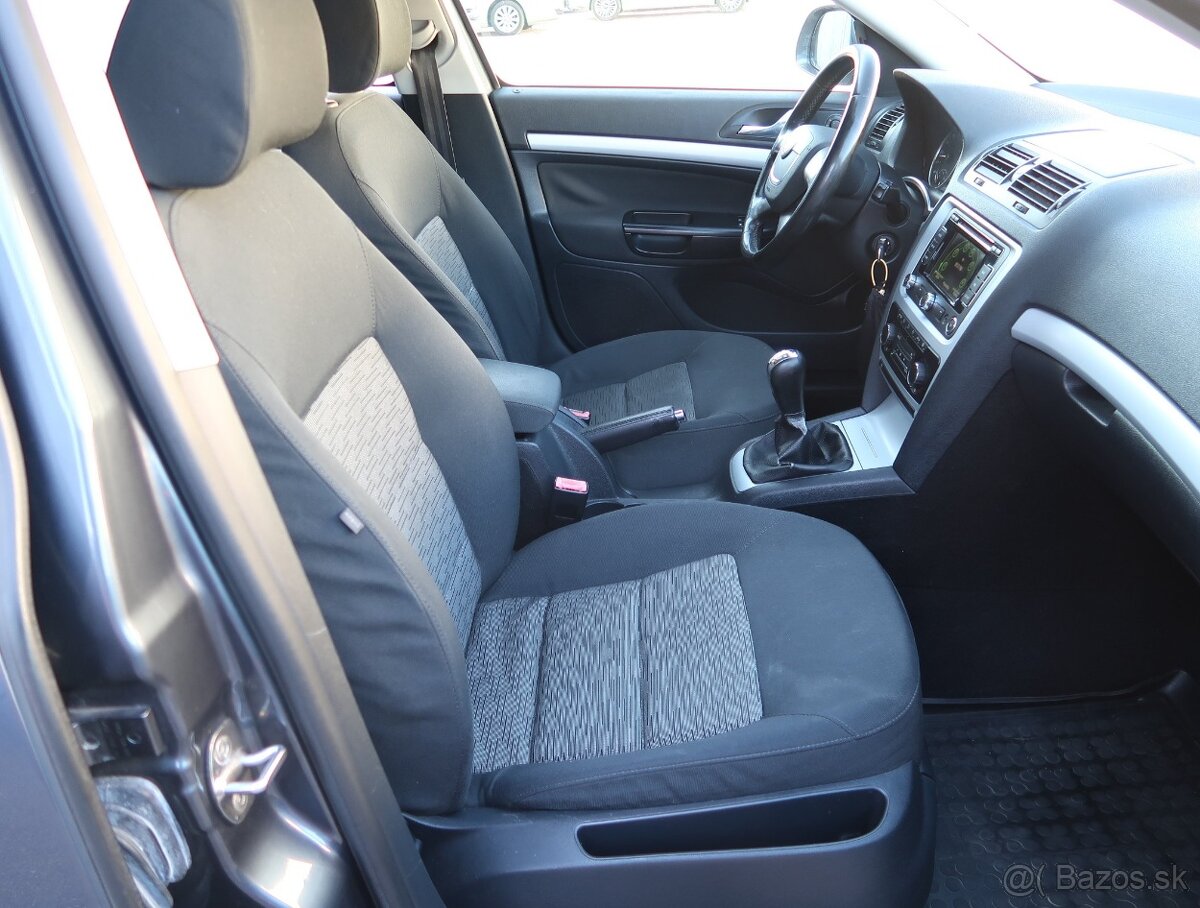 Škoda Octavia 1.6 TDI Ambiente, 2010, 77 kW, 313 432 km - 19