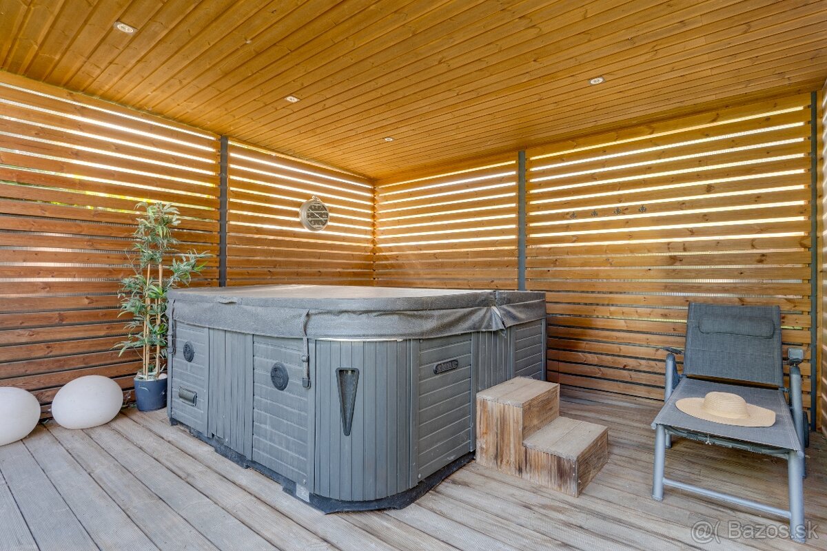 Predám štýlový 6-izbový rodinný dom blízko BA - 19