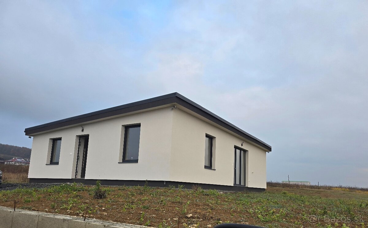 Na predaj moderná 4-izbová novostavba obec Svinia - 19