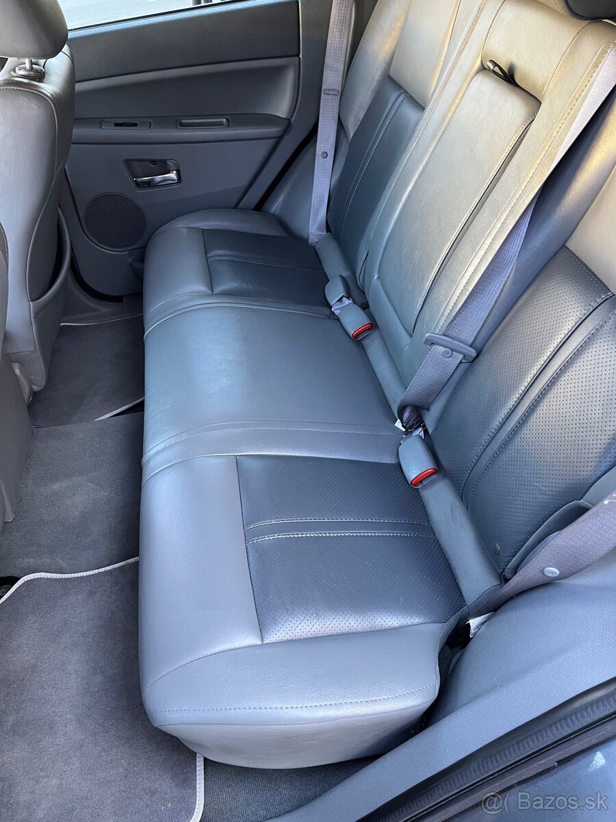 Jeep Grand Cherokee 5.7 HEMI - 19