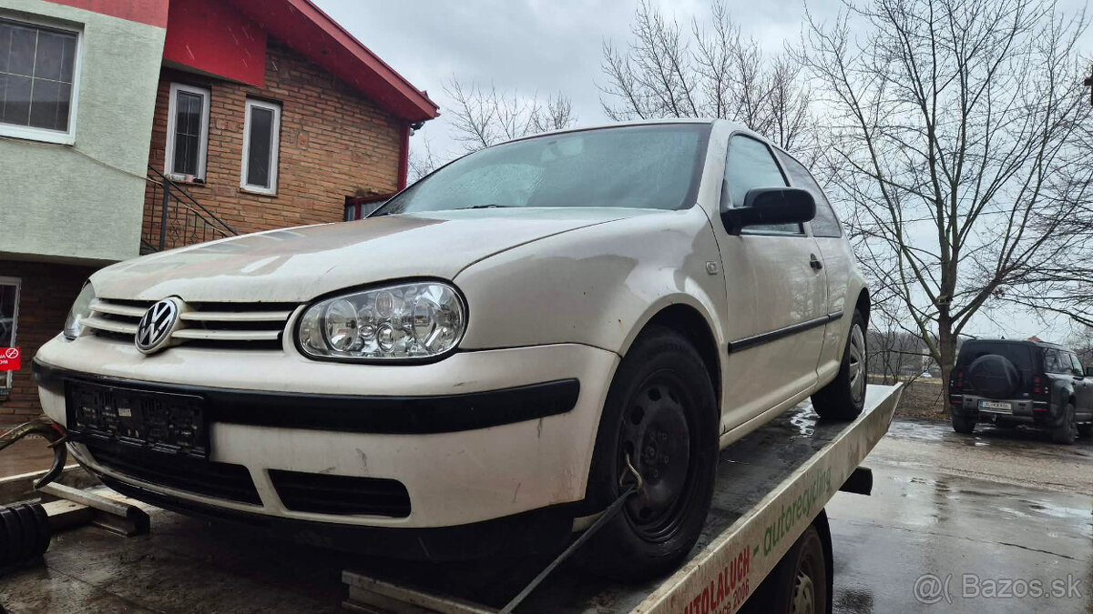 Volkswagen Golf 1,4i 55kw - 19
