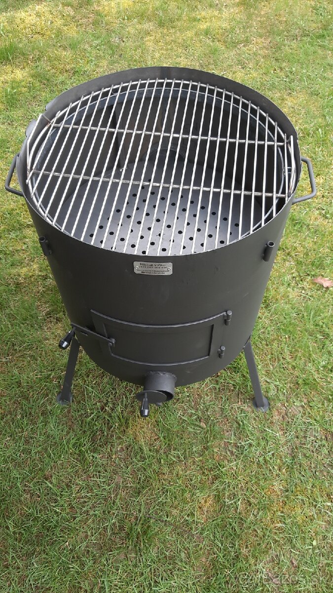 Kotlina kotlík na guláš - 19