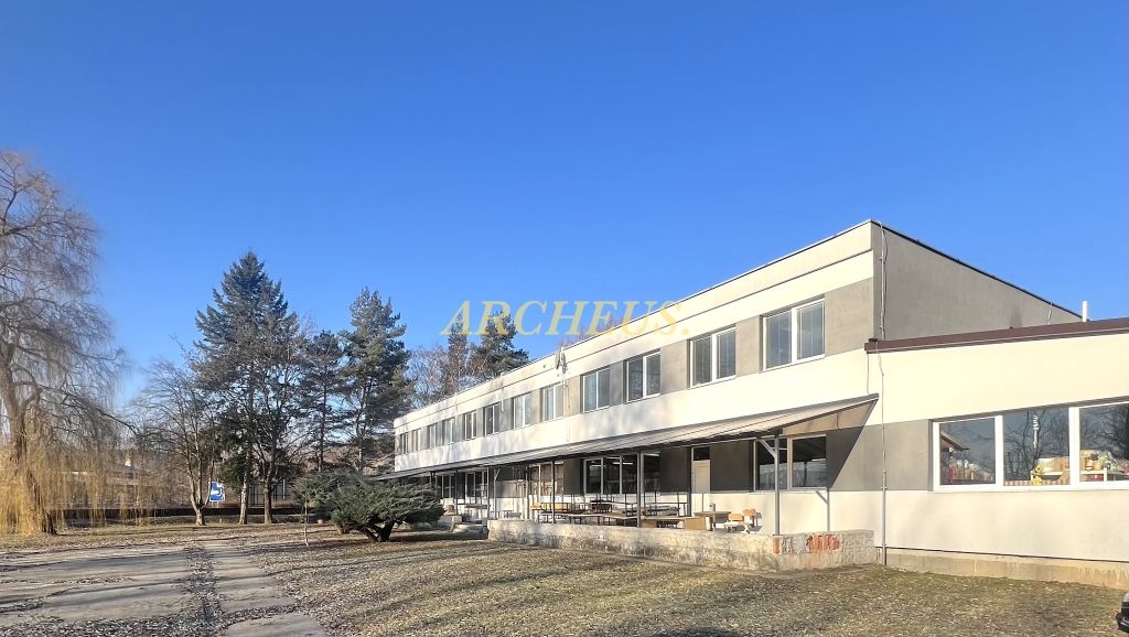 KOMERČNÉ PRIESTORY NA PRENÁJOM, BARDEJOV, ULICA KUKORELLIHO - 19