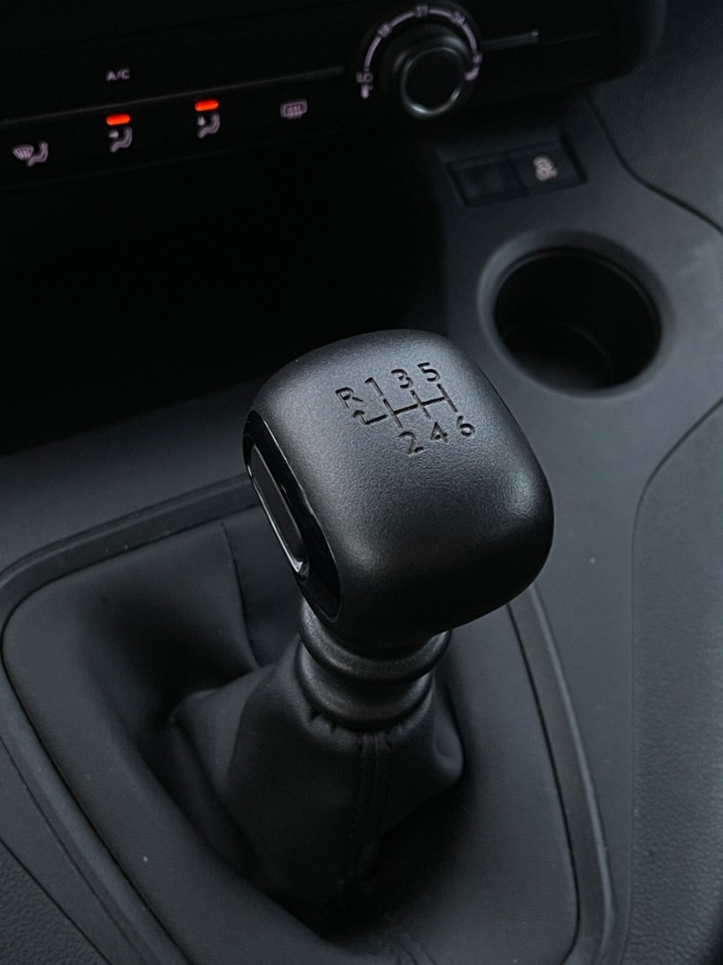 Peugeot Rifter 1.2 PureTech E6d-ISC Active - 19