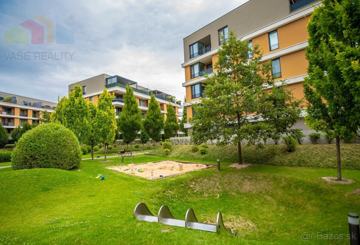 Výnimočný 3-izbový apartmán s balkónom, 71 m², Bajkalská uli - 19