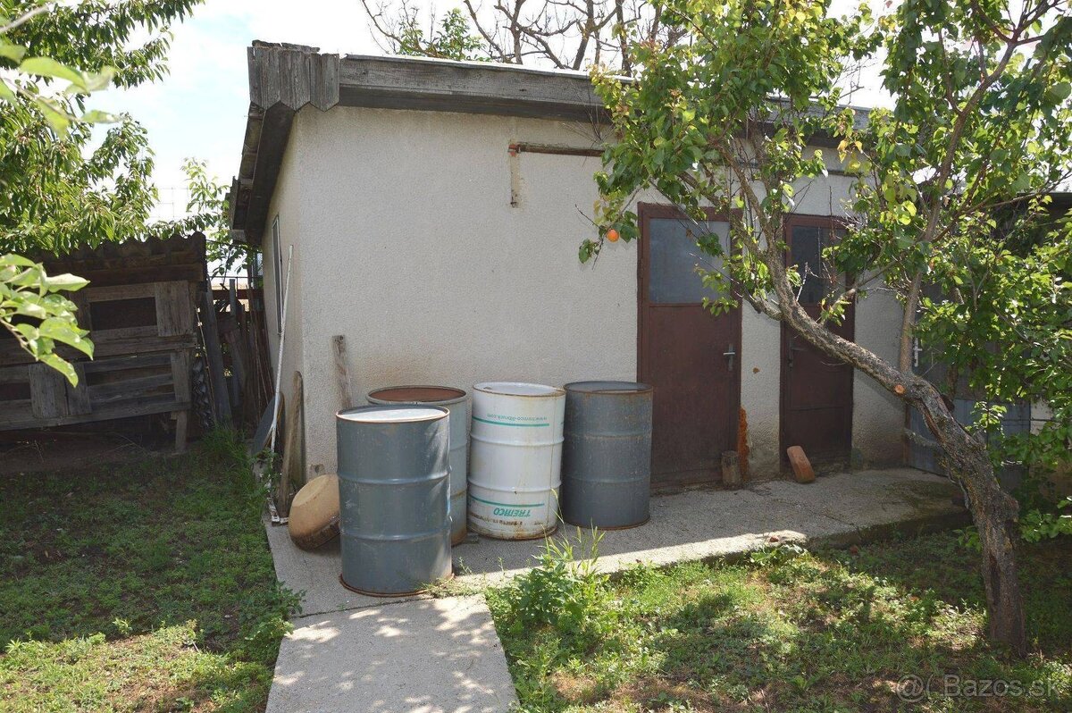 Predaj rodinný dom Svätoplukovo - 19