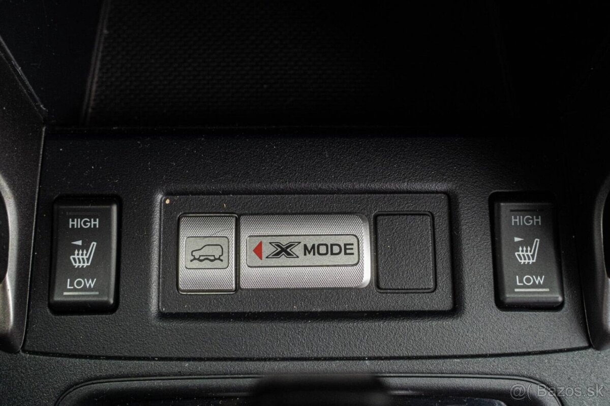 Subaru Forester 2.0i XT CVT Sport NAVI - 19