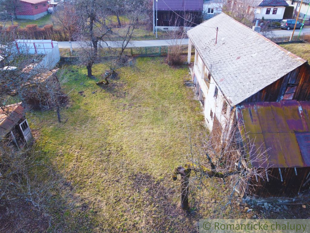 Útulný domček na predaj v tichej lokalite - 19